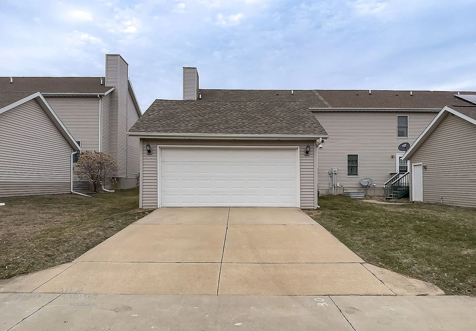3 bed, 1832 sqft, $1,950 — Photo 3
