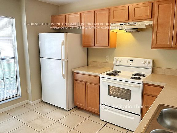 4th image of 1070 Gwyn Cir