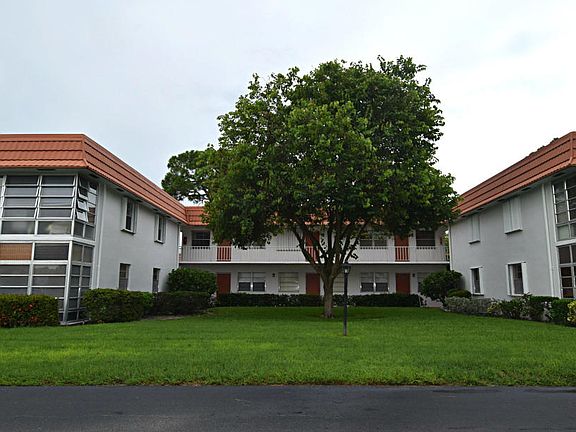 2nd image of 2600 SE Ocean Blvd Unit Cc 3