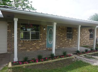 10413 Sunrise Ln, Moss Point, MS 39562