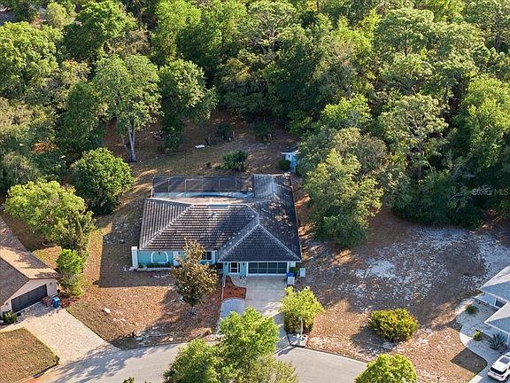 3rd image of 8370 Windridge Way