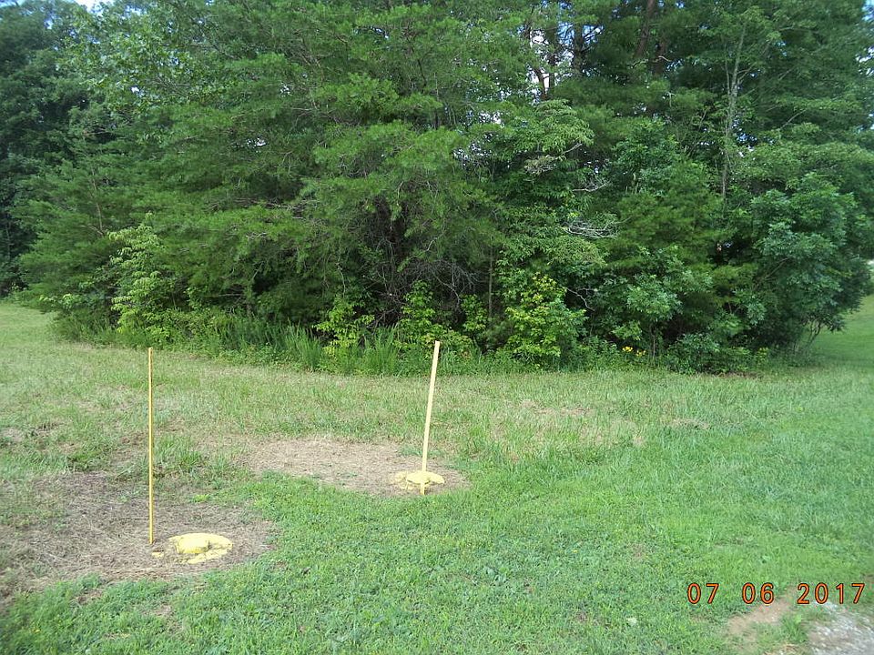2nd image of Bear Hollow Rd