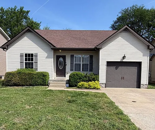 552 Falkland Cir Photo 1