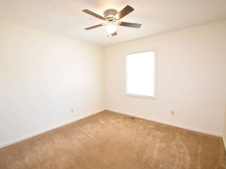 6901 Woodmark Dr — Photo 13