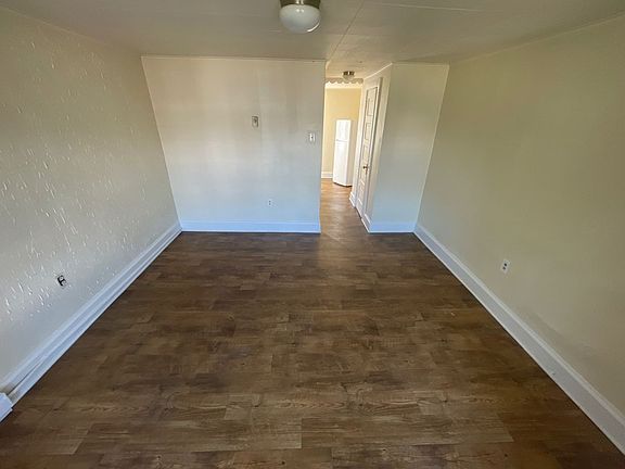 2nd image of 1619 Berryhill St Floor 3