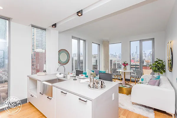 Rented by The KCI Group | media 74