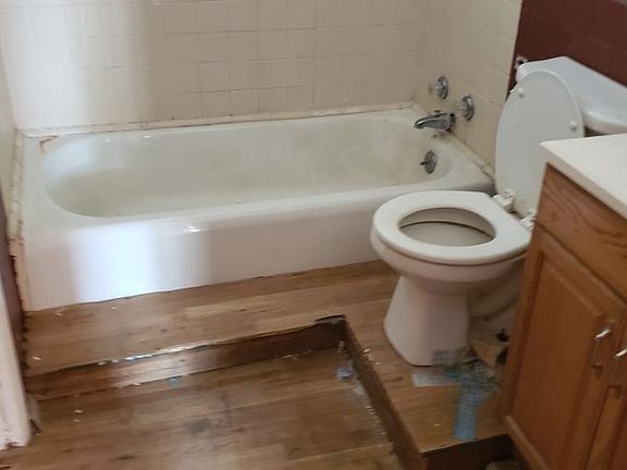 5th image of 1329 McClung Ave