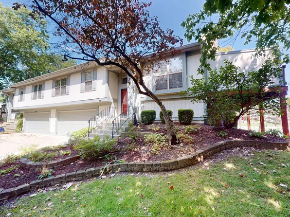 2739 Lakeshire Ln #14C, Indianapolis, IN 46268
