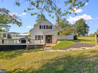 1211 Dixona Dr, Edgewater, MD