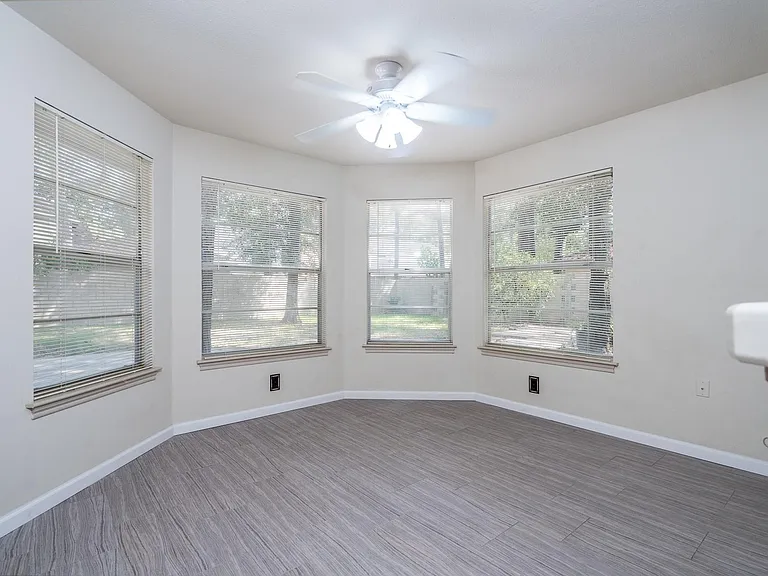 8330 Silver Shadows Ln — Photo 8