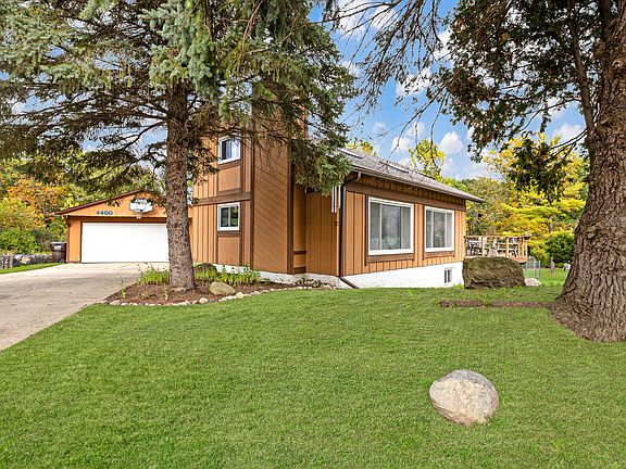 Unique & Contemporary Home!