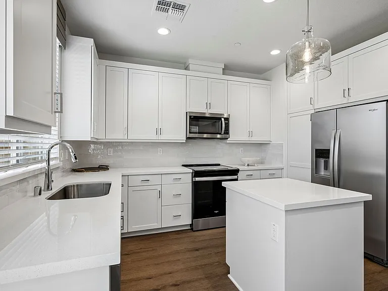 Echo Paired Homes — Photo 38