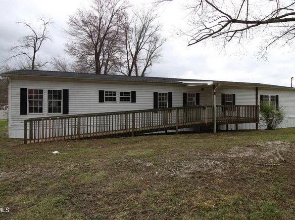 2712 4th Ave E, Big Stone Gap, VA 24219