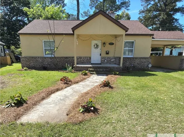 15 Hibiscus Avenue, Savannah, GA 31404