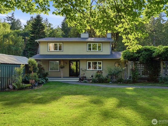 10706 Crescent Valley Drive NW, Gig Harbor, WA 98332