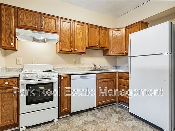 4th image of 6 Shepherd Ln Building D6