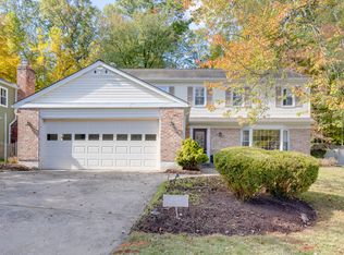 9369 Tovito Dr, Fairfax, VA 22031