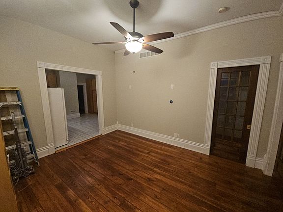 3rd image of 1069 Harrison Ave #1069