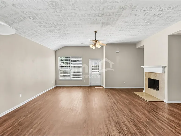 28914 Hidden Lake Ct W — Photo 7