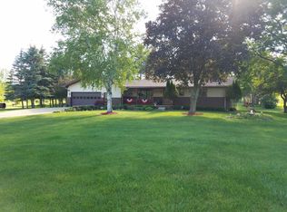 2442 Rossman Rd, Caro, MI 48723