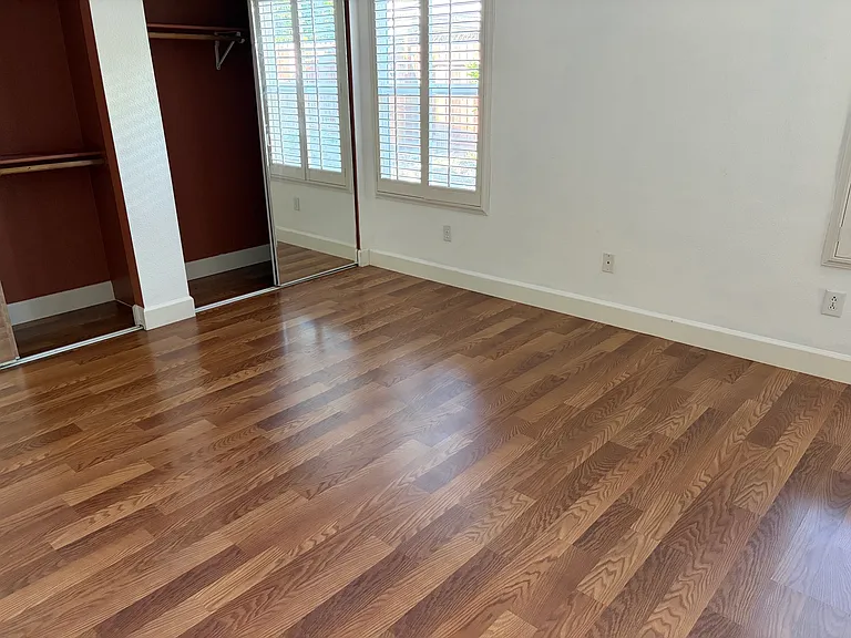 1352 Evergreen Way — Photo 4