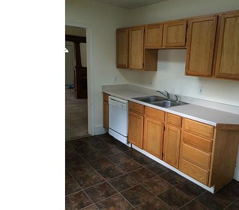 4th image of 534 Grandview Ave