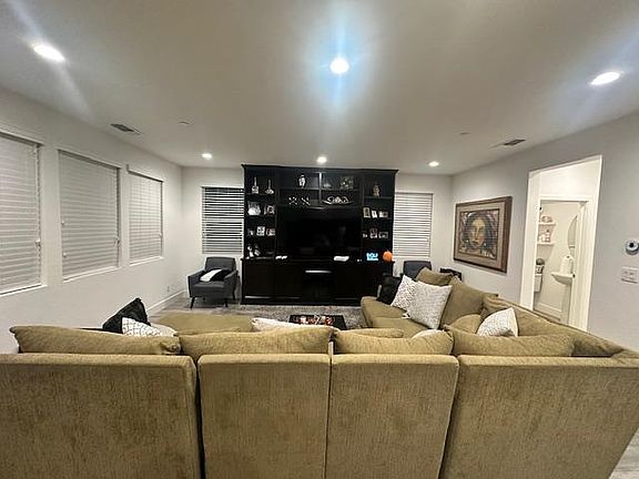 4th image of 5185 Julia Berger Cir