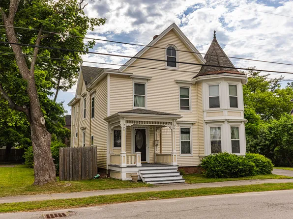 135 Forest Avenue, Bangor, ME 04401