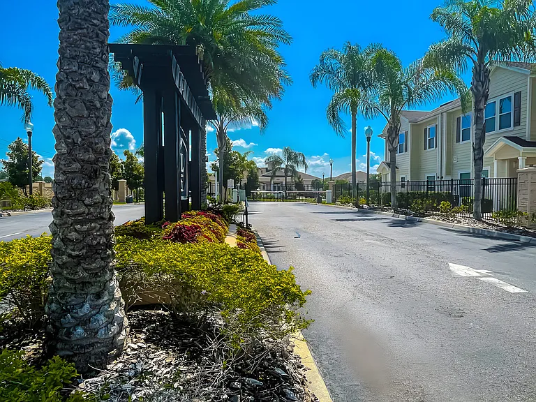 Wish Ave — Photo 12