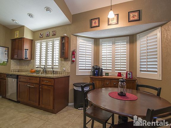 5th image of 3638 E South Fork Dr