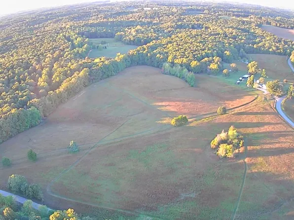 0 Old Nashville Hwy Lot 6, Mc Ewen, TN 37101