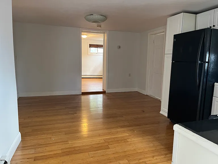 132 Larkin St #1 — Photo 7
