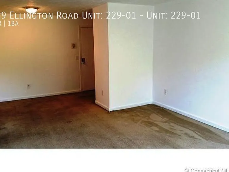 229 Ellington Rd #1 — Photo 39