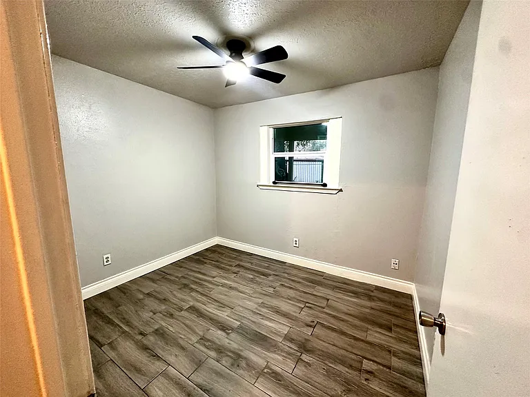7754 Bunker Wood Ln — Photo 7