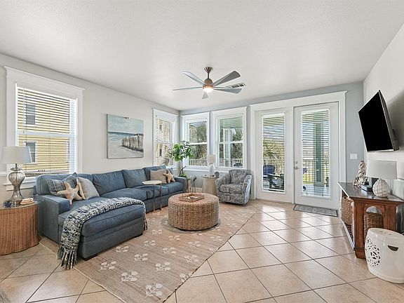 3rd image of 4121 Pointe West Dr Unit 101