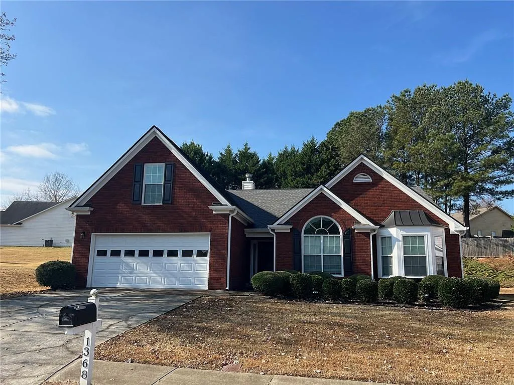 5 bed, 2538 sqft, $2,250 — Photo 1