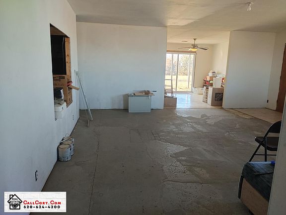 5th image of 2880 Dove Ln