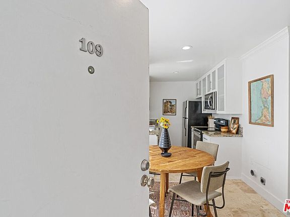 3rd image of 2884 Sawtelle Blvd APT 109