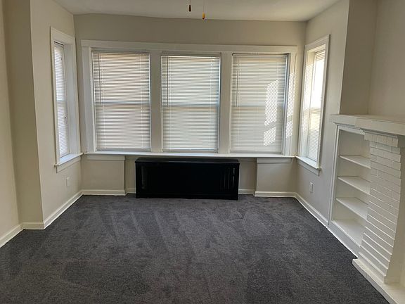 2nd image of 8116 S Blackstone Ave #2
