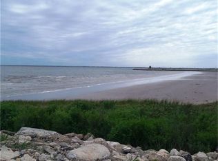 4906 Bland St, Seabrook, TX 77586