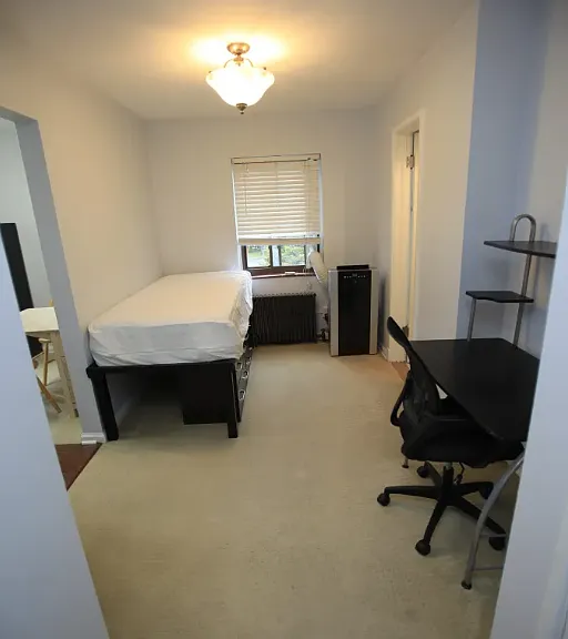 413 Washtenaw Ave #8 — Photo 33