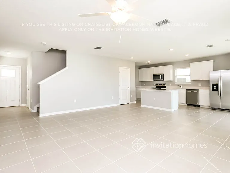 233 Woodsage Pl — Photo 7