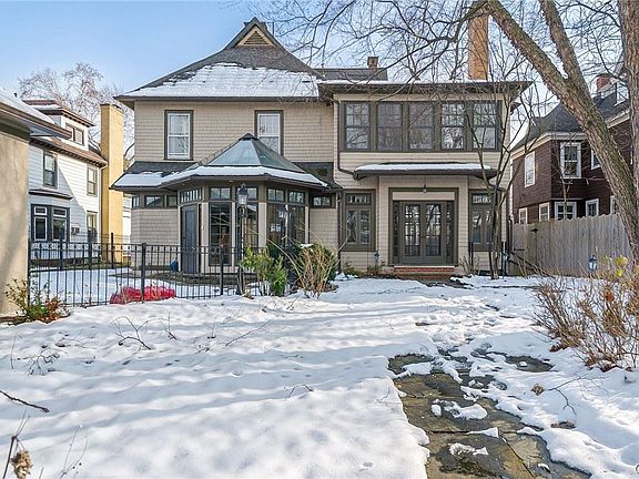 5th image of 315 Highland Ave