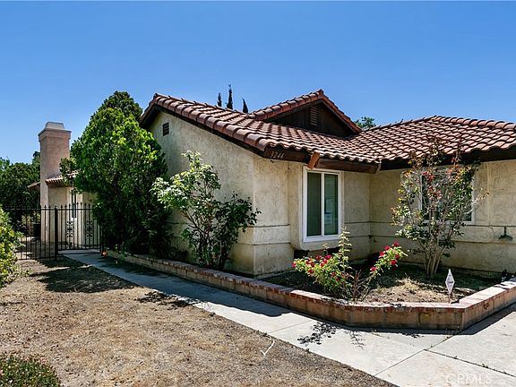 3rd image of 3244 E Avenue S2