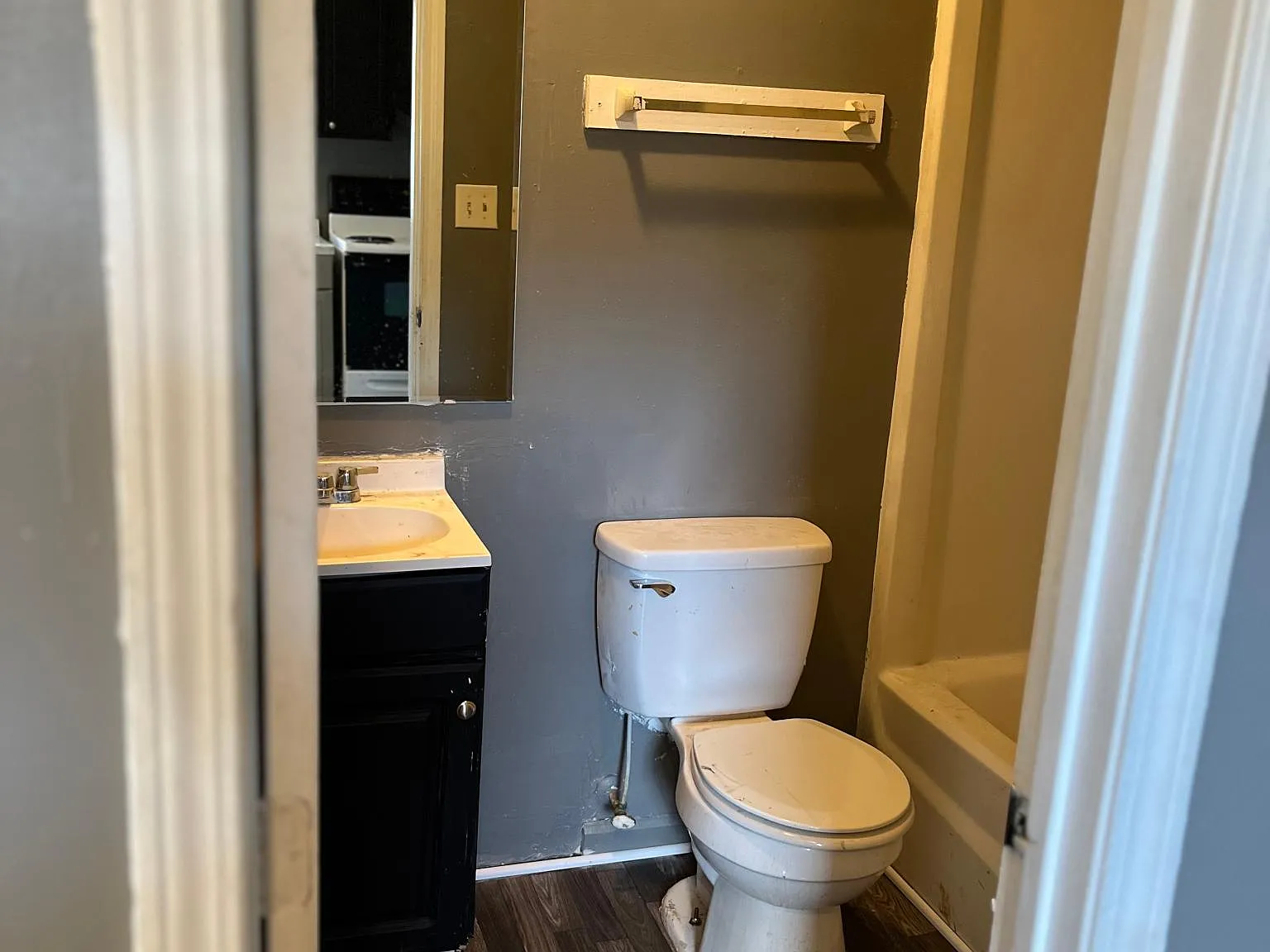 1 bed, 400 sqft, $750 — Photo 1