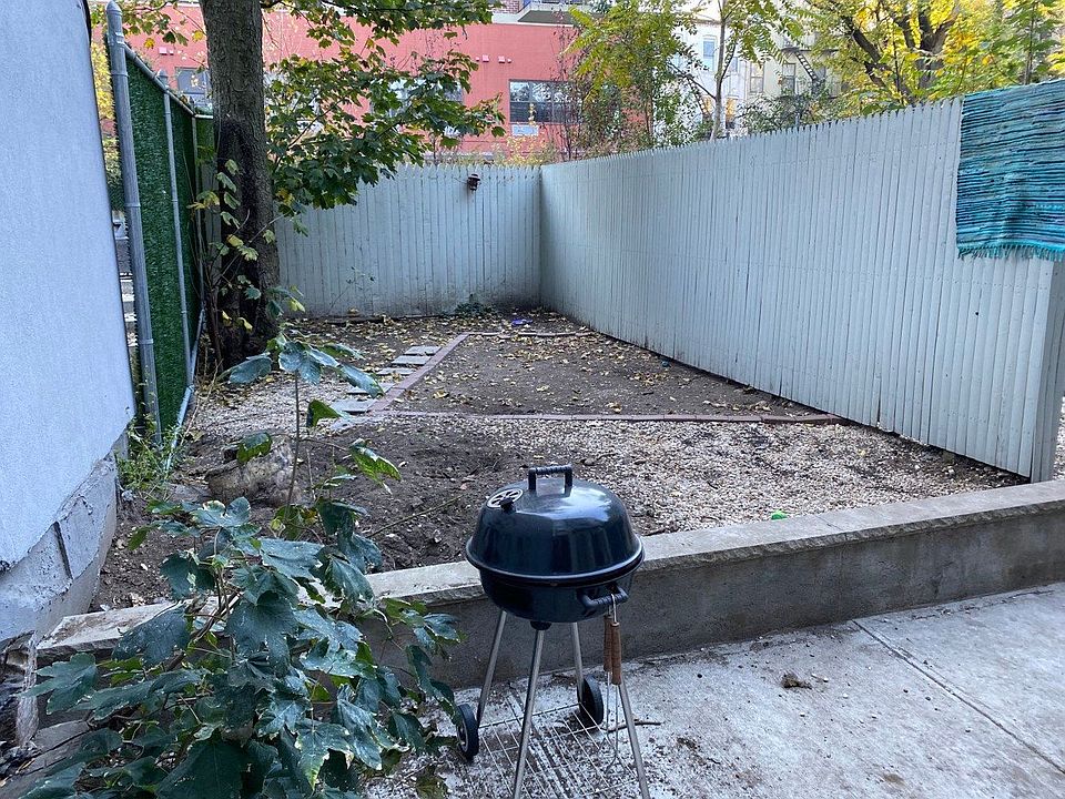 1st image of 874 Bergen St APT 1R