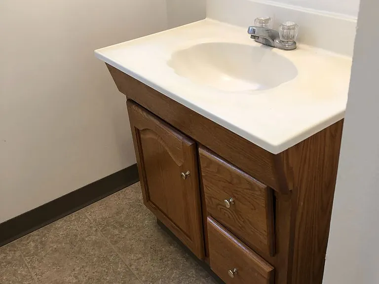 548 Alder St — Photo 15