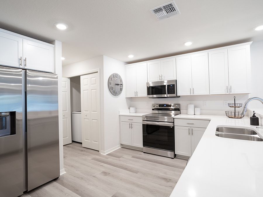 Brand-new 3-bedroom townhome for sale in Plant City, FL