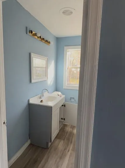 307 E Ridgeway St — Photo 5