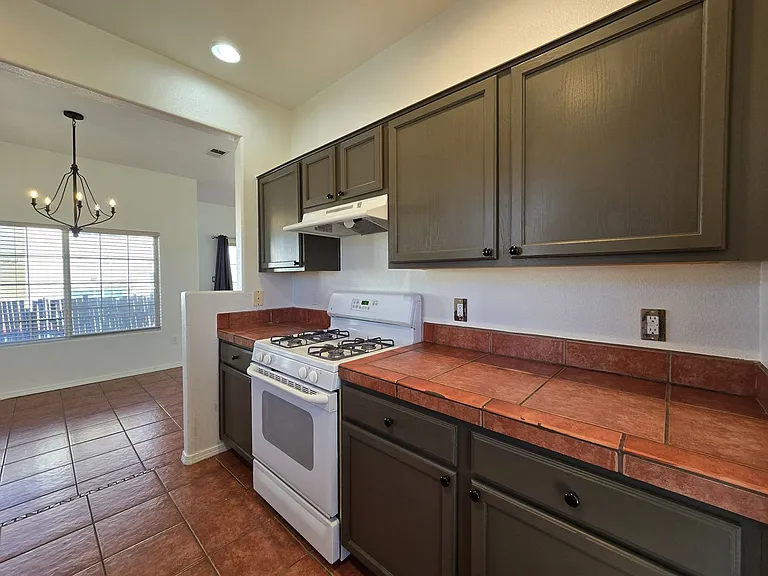 4138 Big Sky Rd — Photo 3